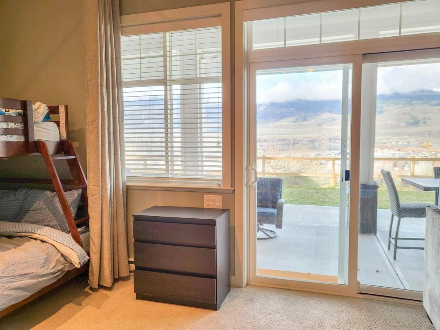 Beautiful Kismet View Cottage With Golf Cart 188 Osoyoos Ngoại thất bức ảnh