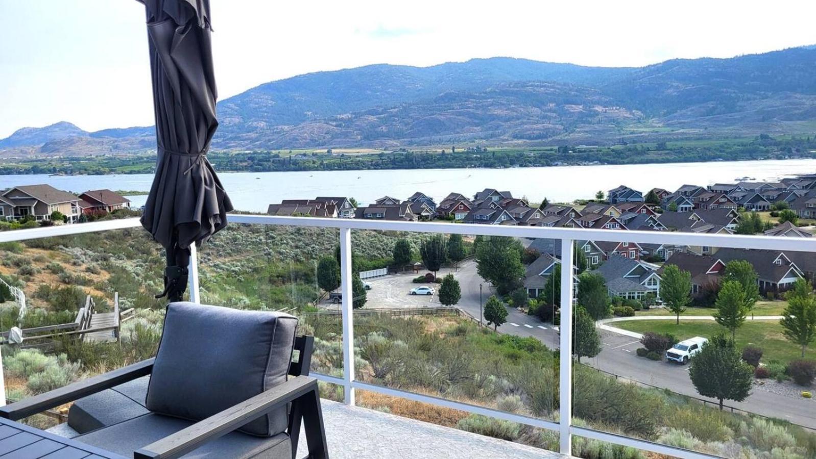 Beautiful Kismet View Cottage With Golf Cart 188 Osoyoos Ngoại thất bức ảnh